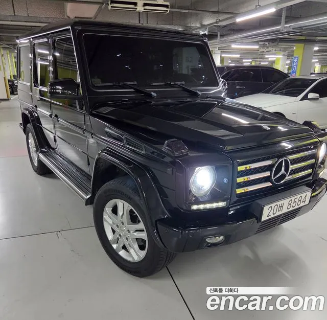 Mercedes-Benz G-Class W463 G350