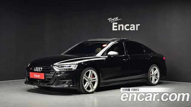 Audi S8 (D5) 4.0 TFSI LWB