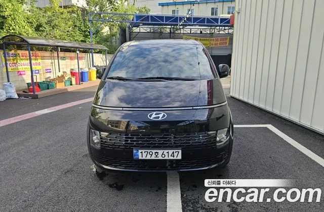 Hyundai Staria HEV 1.6 9 Modern