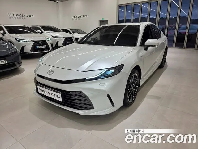 Toyota Camry (XV80) 2.5 XLE Hybrid