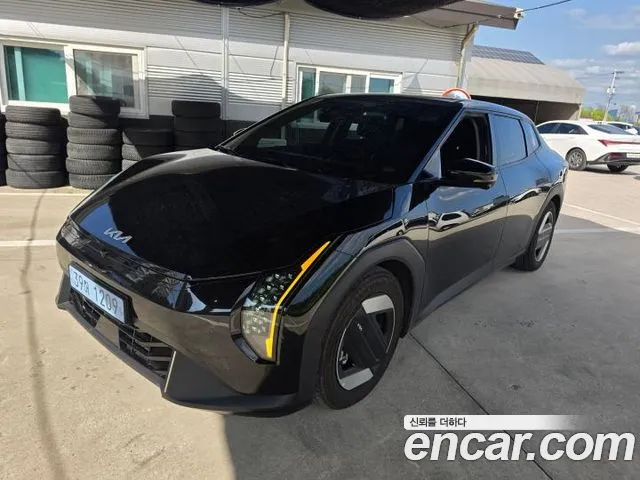 Kia EV4 2 WD