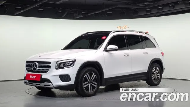 Mercedes-Benz GLB-Class X247 GLB200 d