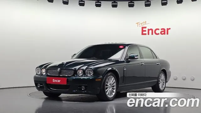 Jaguar New XJ 2.7 D LWB X358